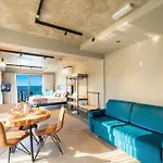 Del Mar Court Apartament