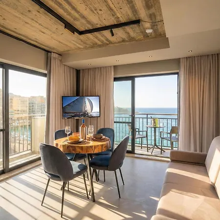 Del Mar Court * 马萨佛恩
