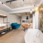 Del Mar Court Apartament
