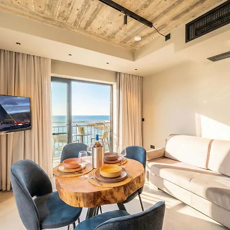 Daire Del Mar Court Marsalforn